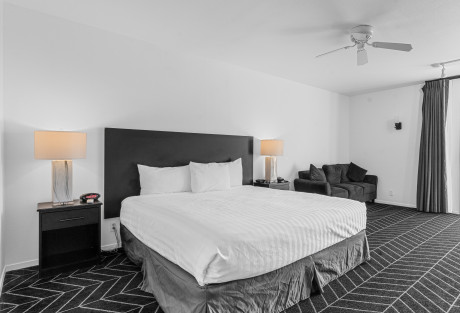 Standard King Room